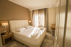 Golden Bay Suites
