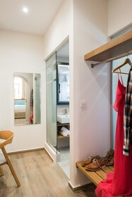 Harismari Cozy Hotel