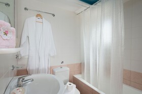 Hermes Sea View