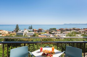 Hermes Sea View