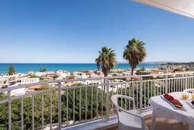 Hermes Sea View
