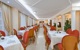 Hotel Nefeli