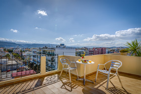 Hotel Nefeli