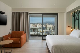 Hyperion City Hotel