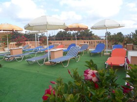 Ilona Hotel Apartments