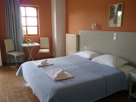 Ilona Hotel Apartments