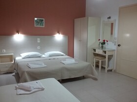 Ilona Hotel Apartments
