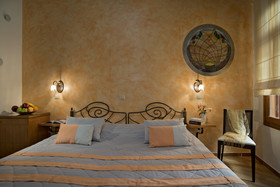 Ionas Boutique Hotel