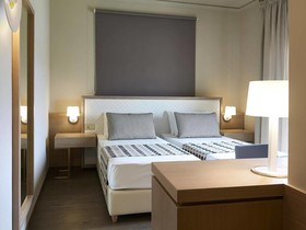 Irida Hotel