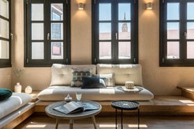 J&G Suites
