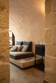 J&G Suites