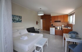 Katrina Chania Studios & Apartments
