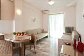 Kedrissos Hotel
