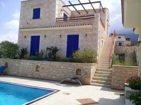 Lake Villas
