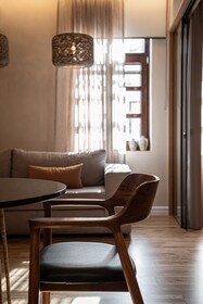 Lithinon Luxury Suites