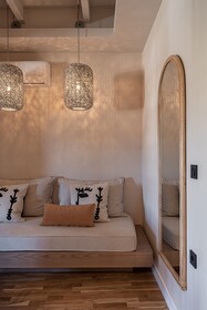 Lithinon Luxury Suites