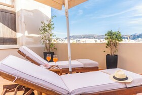 Lithinon Luxury Suites