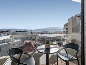 M City Hotel