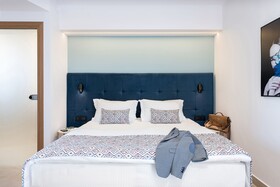M City Hotel