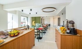M City Hotel