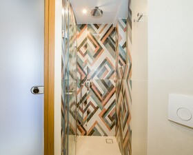 M City Hotel