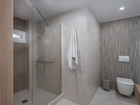 M City Hotel