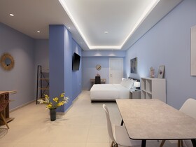 M City Hotel
