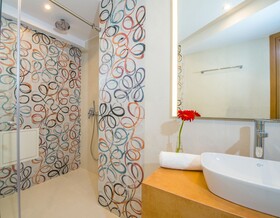 M City Hotel