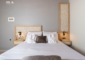 Metropolitan Pearl Boutique Hotel
