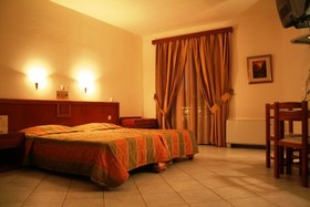 Mike Hotel & Apartments