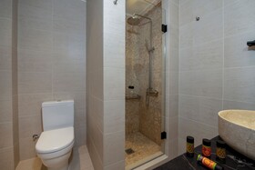 Mosaic Venetian Harbour Suites