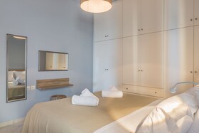 Nais Apartments & Studios