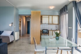 Nais Apartments & Studios
