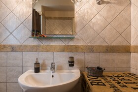 Nais Apartments & Studios