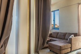 Nais Apartments & Studios
