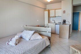 Nais Apartments & Studios