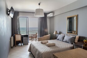 Nais Apartments & Studios