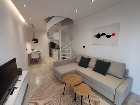 Nek Suites