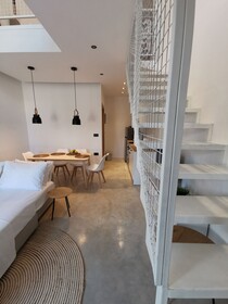 Nek Suites
