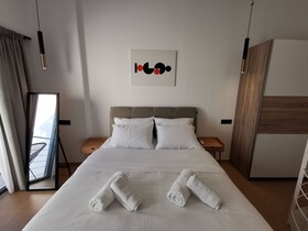 Nek Suites