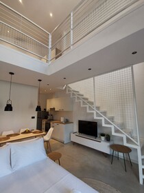 Nek Suites