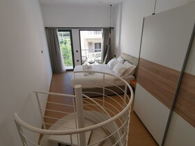 Nek Suites