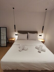 Nek Suites