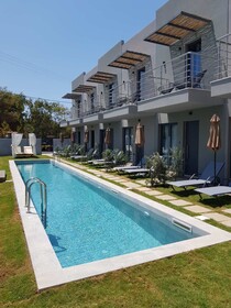 Nek Suites