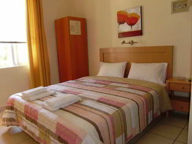 Nicolas Studios And Apartments