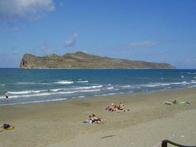 Nicolas Studios And Apartments