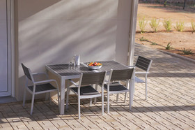 Niki's Dream Comfy Apartments