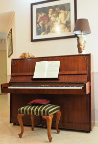 Niko's Art villa