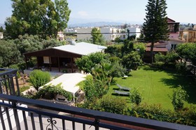 Niriis Hotel