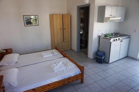 Niriis Hotel